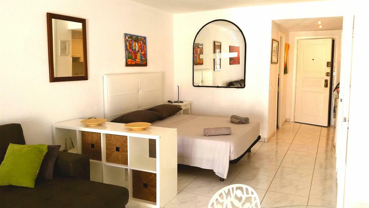 Charming Suite Los Cristianos Hill Heated Pool Εξωτερικό φωτογραφία